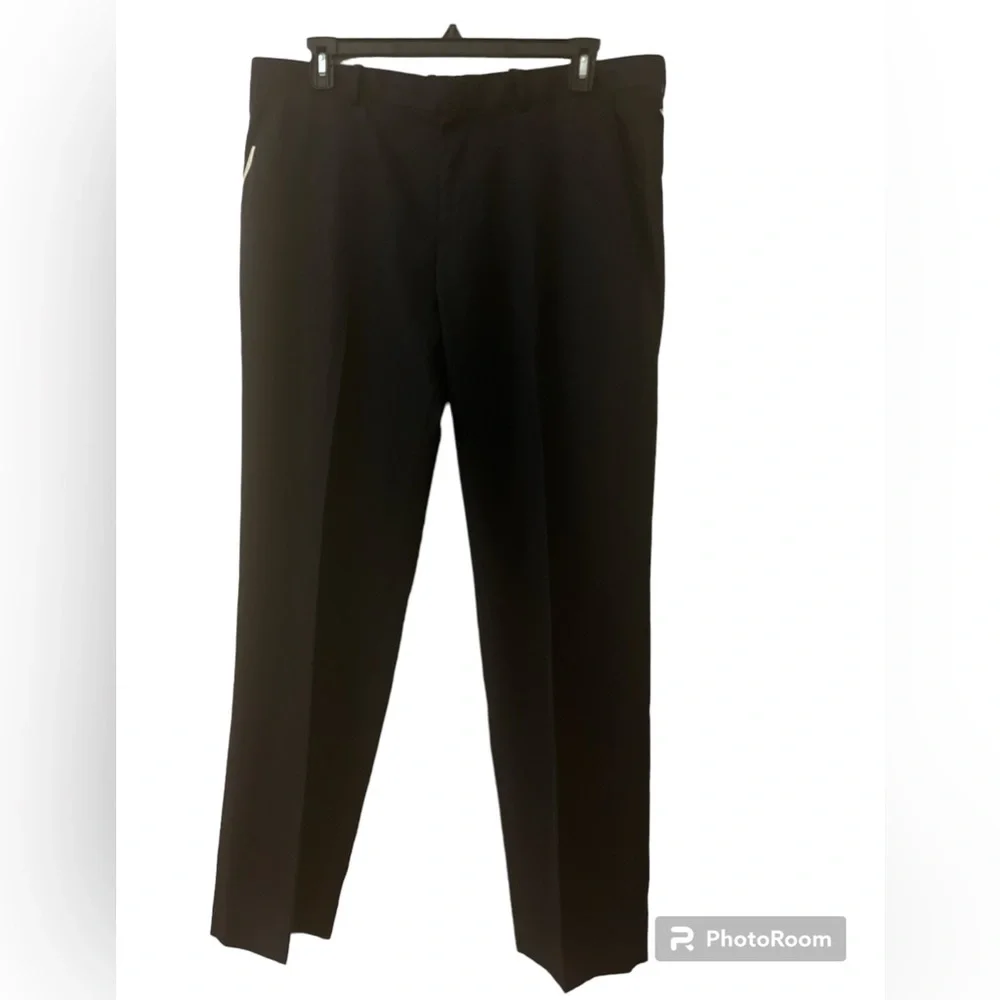 Perry Ellis dress pants 38 x 32 dark navy nwt.  Modern fit.